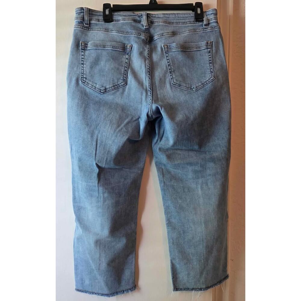 J.Jill Women’s Denim Hi-Rise Straight Leg Crop 14P - Picture 2 of 4